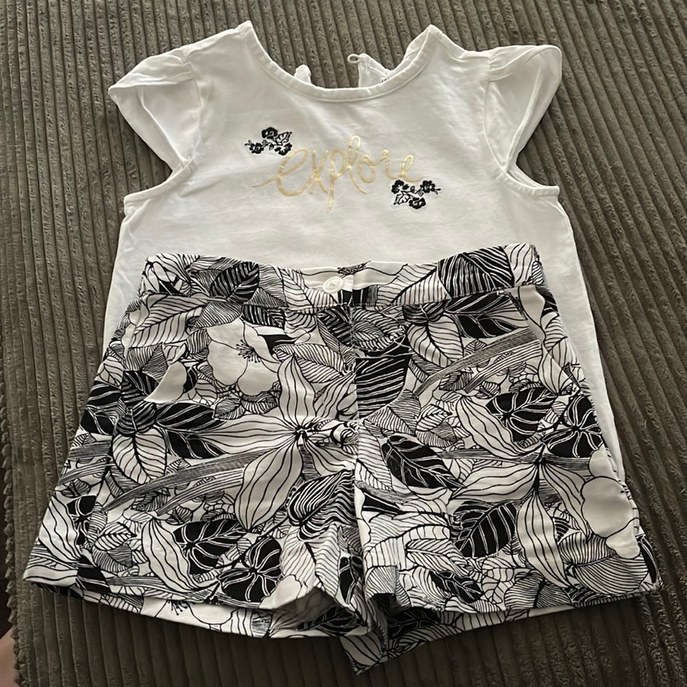 Janie and Jack outfit worn once size 6